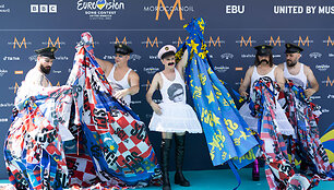 &bdquo;Eurovizijos 2023&ldquo; atidarymas: dalyviai žengė turkio spalvos kilimu