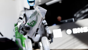 Robotas 15min redakcijoje