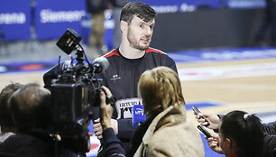 K&scaron;i&scaron;tofas Lavrinovičius