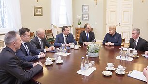 Kęstutis Jucevičius, Dainoras Bradauskas, Saulius Urbanavičius, Evaldas Pa&scaron;ilis, Rimvydas Norkus ir Dalia Grybauskaitė
