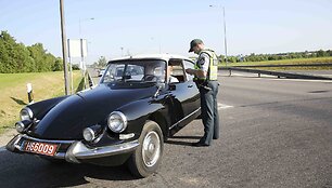 Rytinis kelių policijos reidas