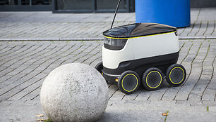 Estijos startuolio &bdquo;Starship Technologies&ldquo; gatvės robotai