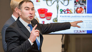 &bdquo;Maxima&ldquo; džiūgauja - pirkėjai Kalėdoms &scaron;iemet i&scaron;leis daugiau