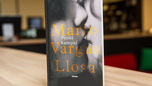 Mario Vargas Llosa „Penki kampai“