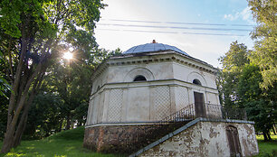 Raguvėlės dvaras 