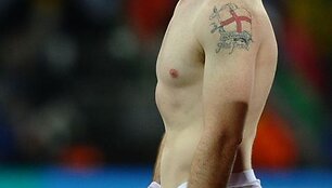 Anglas Wayne'as Rooney (Anglijos vėliava ir kryžius)