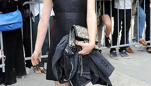 Aktorė Clemence Poesy ir &bdquo;Chanel&ldquo; rūbai