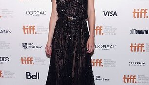 Aktorė Keira Knightley ir &bdquo;Elie Saab&ldquo; suknelė
