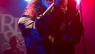 &bdquo;Rival Sons&ldquo; koncerto akimirka