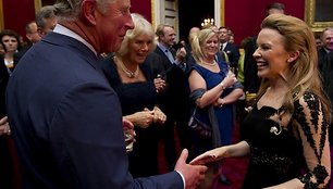 Princas Charlesas, Kornvalio hercogienė Camilla ir Kylie Minogue