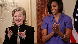 Michelle Obama ir Hillary Clinton