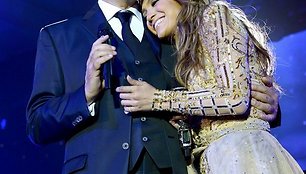 Andrea Bocelli ir Jennifer Lopez