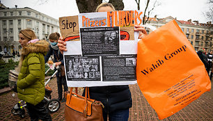 Protesto akcijai prieš galimybių paso įvedimą vaikams nuo 12 metų.