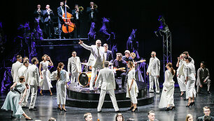 Lietuvos teatro apdovanojimai &bdquo;Auksiniai scenos kryžiai&ldquo;