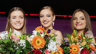 I&scaron; kairės: Vicemis Gerda Gerulskytė, Mis Kaunas Beatričė Viliu&scaron;ytė, Mis Talentas Monika Valiu&scaron;kytė