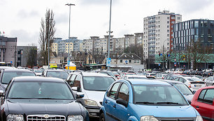 Stovėjimo aikštelė prie PC „Savas“ Kaune