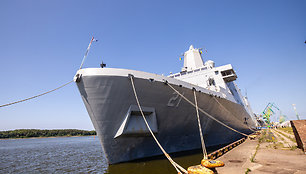 Ekskursija JAV karo laive „USS New York“