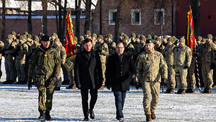 NATO daugianacionalinės kovinės grupės vadovavimo perdavimo ceremonija