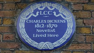 Charlesas Dickensas (1812-1870)