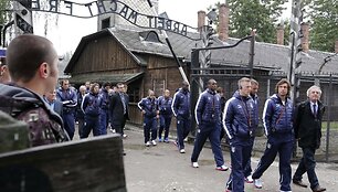 Italijos ir Olandijos futbolo rinktinės apsilankė Au&scaron;vice