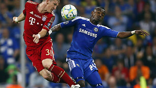 Bastianas Schweinsteigeris ir Salomonas Kalou