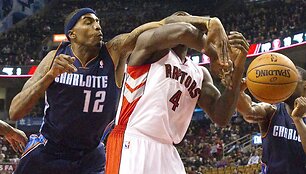 Tyrus Thomas ir Quincy Acy