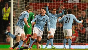Jamesas Milneris ir Samiras Nasri