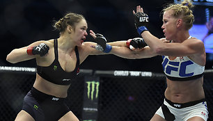 Ronda Rousey – Holly Holm