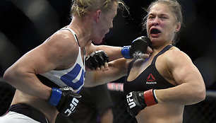 Ronda Rousey – Holly Holm