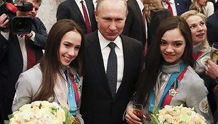 Alina Zagitova, Vladimiras Putinas ir Jevgenija Medvedeva