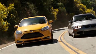 Kadras iš reklaminio Ford Focus ST siužeto