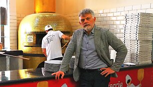 Paulius Jurkevičius &bdquo;Antica Pizzeria da Michele&ldquo; (Romos filiale)