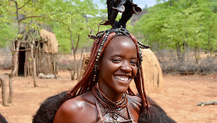 Himba kaimo vaizdai