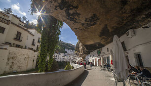 Setenil de las Bodegas