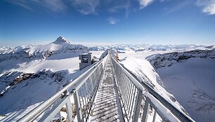 &bdquo;Peak Walk&ldquo; &Scaron;veicarijoje