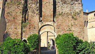 Borgo di​​​​​​​ Montechiarugolo