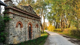 La&scaron;menpamū&scaron;io dvaro sodybos ūkinis pastatas (Pakruojo r.)