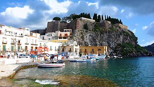 Eolijos (Lipario) salos, Italija