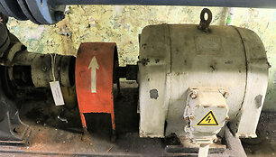 &Scaron;is &bdquo;Siemens&ldquo; gamybos, 1936 m. siurblys su varikliu i&scaron;jungtas buvo tik 2013 m.