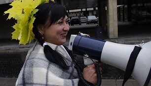 Obuoliautoja vilniečiams prane&scaron;ė žinią apie kitą savaitgalį vyksiančią rudens gėrybių parodą &ndash; mugę