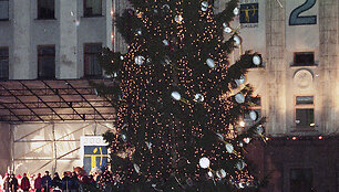 Kalėdų eglė &Scaron;iauliuose 1999 