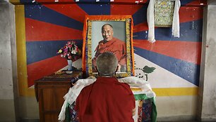 Tibete Dalai Lamos atvaizdai draudžiami