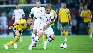 Pernai rudenį rungtynės su slovakais Vilniuje baigėsi kovingomis lygiosiomis 1:1