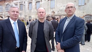 Jurbarko meras R.Juška su VDA rektoriumi ir Kauno filialo dekanu