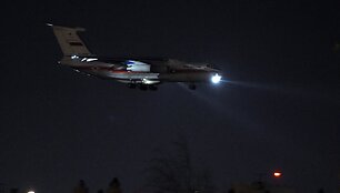 Pargabenami aviakatastrofos aukų kūnai