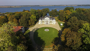 Paežerių dvaro sodyba