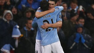 &bdquo;Manchetser City&ldquo; futbolininkai džiaugiasi pergale.