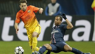 Jordi Alba ir Lucasas Moura.