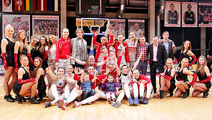 &bdquo;Kibirk&scaron;ties&ldquo; krep&scaron;ininkės &ndash; LMKL čempionės.