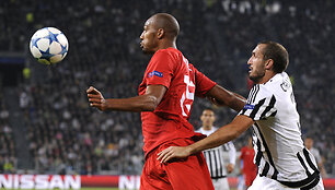 Giorgio Chiellini ir Stevenas N'Zonzi